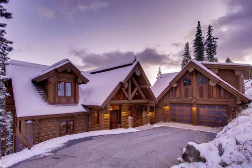 Goldenview Lodge
