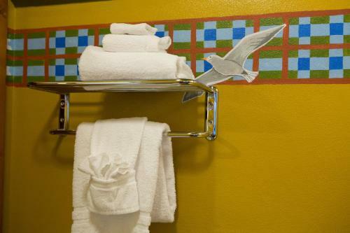 Mcmenamins Gearhart Hotel
