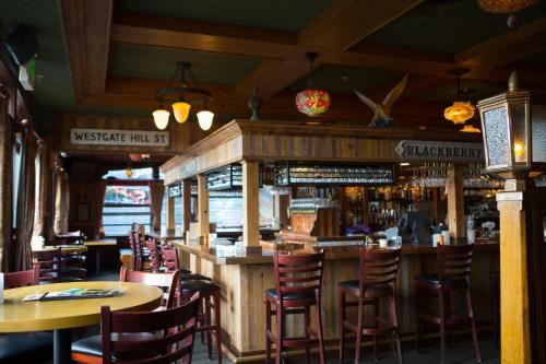 Mcmenamins Gearhart Hotel