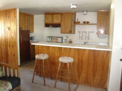 Posada Kern Riverfront Lodge