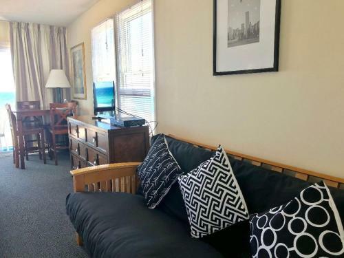 Hotel Ocean Surf Resort