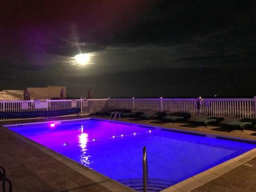 Hotel Ocean Surf Resort