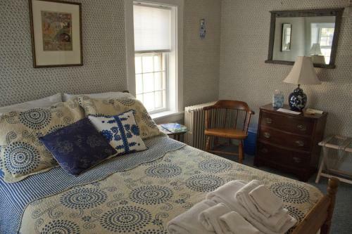 Bed & Breakfast The 1720 House