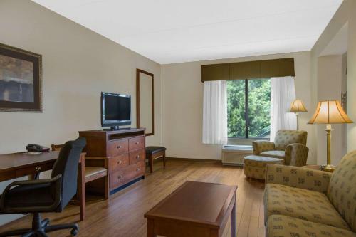 Hotel Wingate By Wyndham Tuscaloosa
