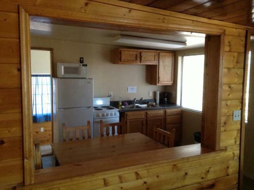 Hotel Rainbows End Resort