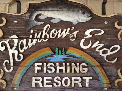 Hotel Rainbows End Resort