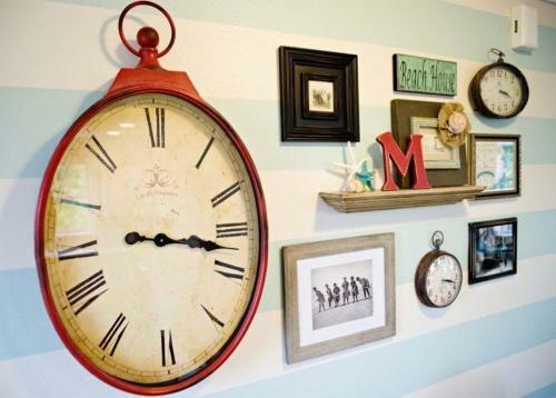 Vintage Beach Three-bedroom Home