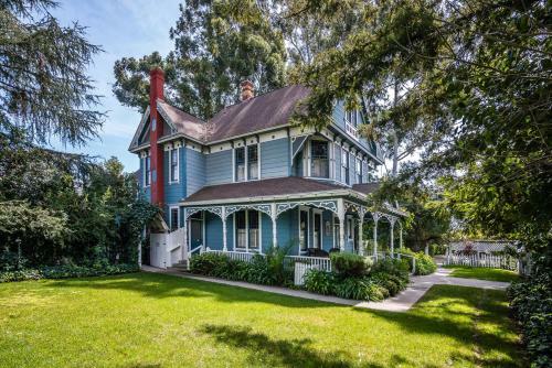 Bed & Breakfast Kaleidoscope Inn & Gardens