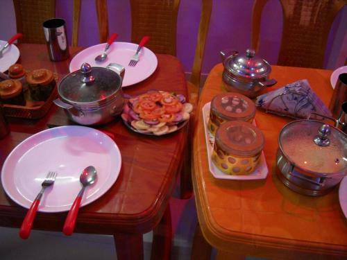 Hotel Tarkeshwarm Hill View Resort
