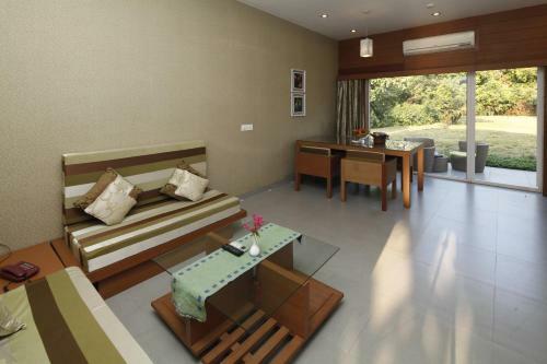 Hotel Sinclairs Retreat Dooars, Chalsa