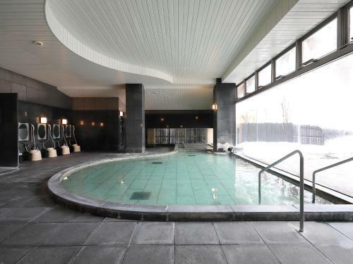 Akita_kamihata-onsen_sawarabi