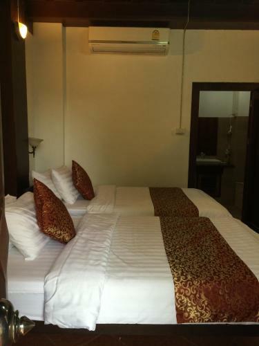 Lakhangthong Boutique Hotel