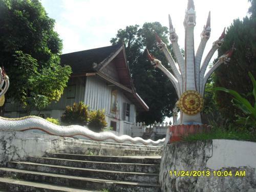 Hostal Sayo Naga Guesthouse