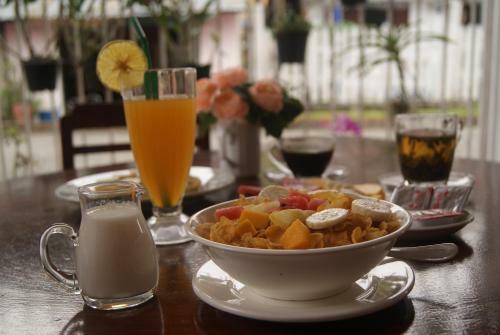 Bed & Breakfast The Art - Singharat Guest House