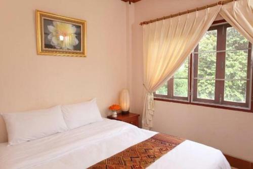 Hostal Nalinthone Guesthouse