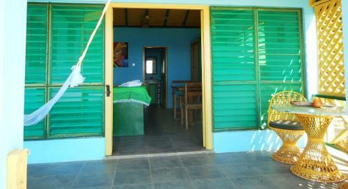 Hotel Banana Shout Resort