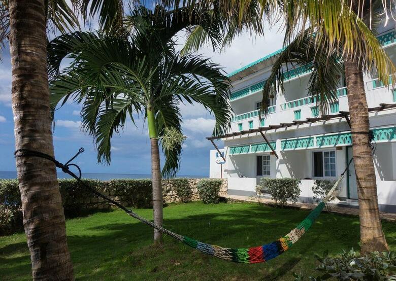 Hotel Samsara Cliff Resort & Spa