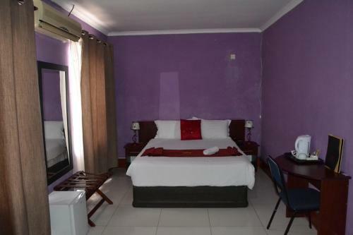 Hotel Tlou Resort