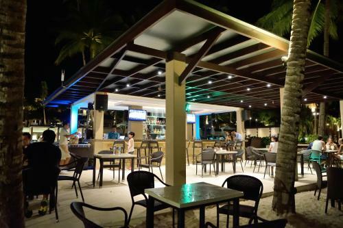 Hotel Henann Resort Alona Beach