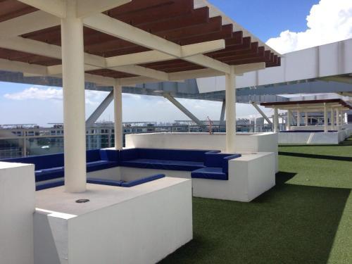 Apartamentos Azure Urban Resort Residences