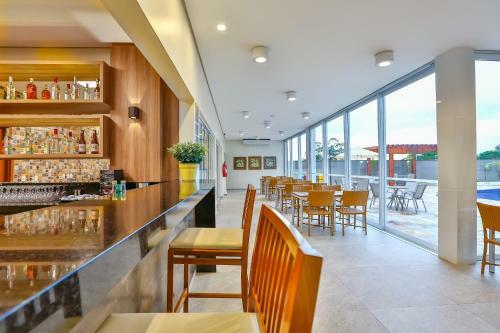 Hotel Comfort Mogi Gua�u