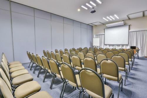 Hotel Comfort Mogi Gua�u