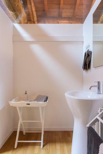 Apartamento Corte Delle Rondini - Bymyhomeincomo