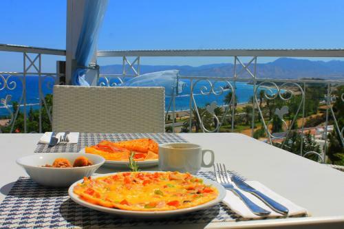 Hotel Latchi Family Resort