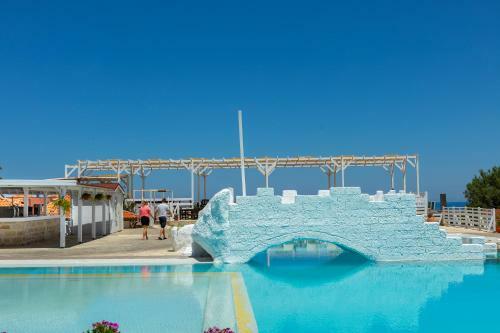Hotel Latchi Family Resort