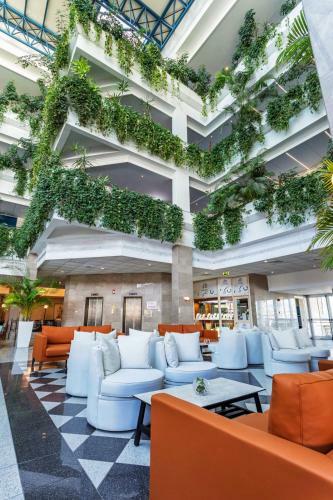 Hotel Louis Phaethon Beach - All Inclusive