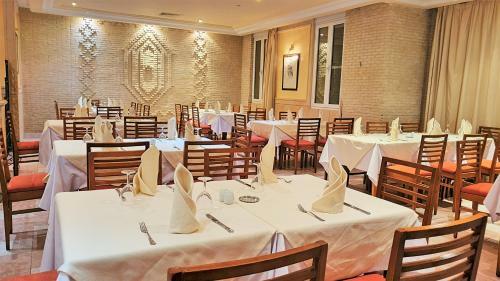 Hotel Ras El Ain