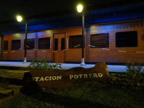 Lodge Caba�as Estacion Potrero