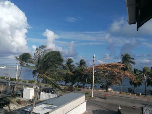 Hostal Posada Almond Bay