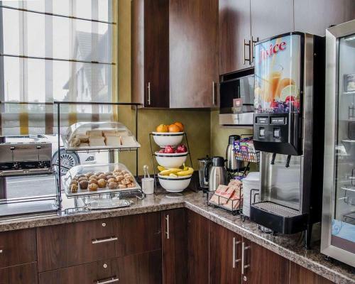 Motel Comfort Inn - Toronto Northeast