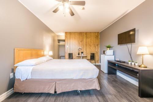 Lake City Motel