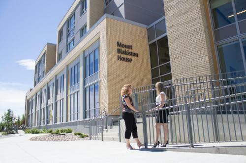 University Of Lethbridge Lux Hotel