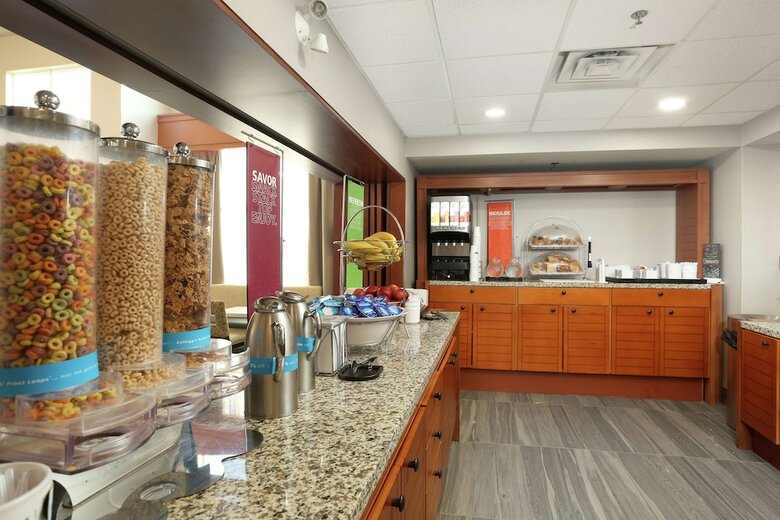 Hotel Hampton Inn & Suites By Hilton Barrie