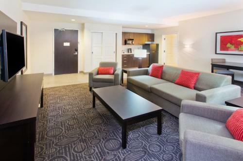 Holiday Inn Hotel & Suites Red Deer