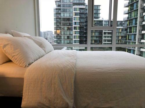 Apartamento Richmond Condo Airport