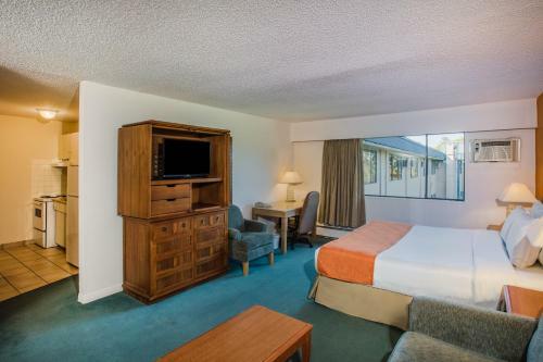 Hotel Howard Johnson By Wyndham Victoria