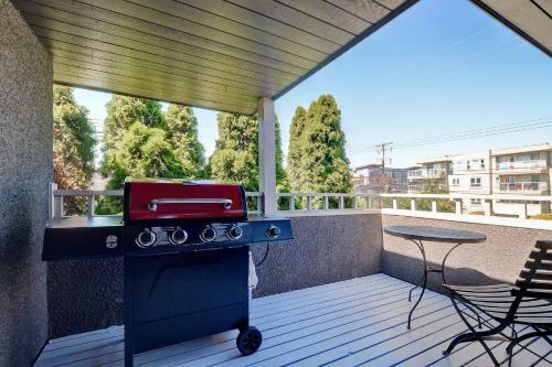 Hillside Area Brand New Apartment 20