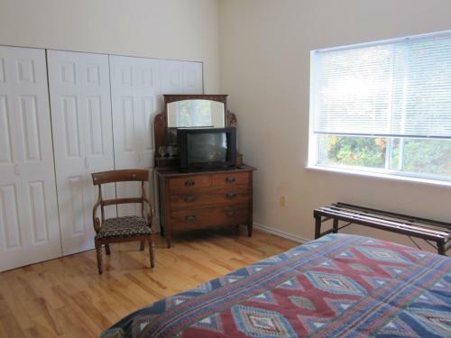 Bayridge Bed And Breakfast By Elevate Rooms