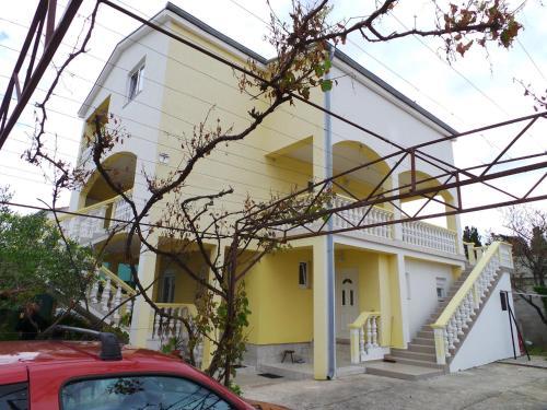 Apartment Sabunike 1