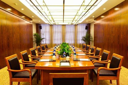 Jinling Grand Hotel
