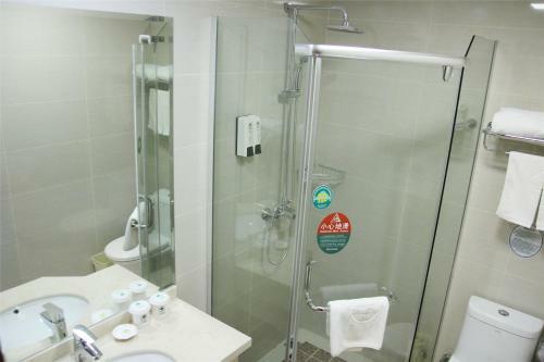 Shell Anhui Hefei Shushan District Electronic Industrial Park Hotel
