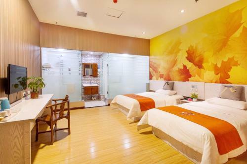 Pai Hotel Xining Railway Station