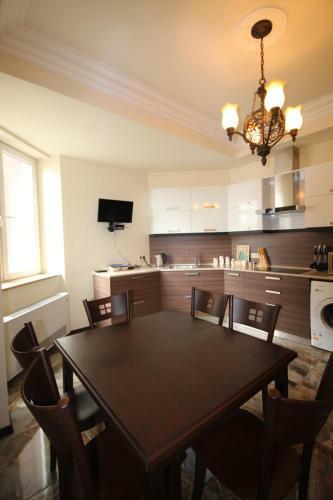 Luxe Apartment At North Avenue