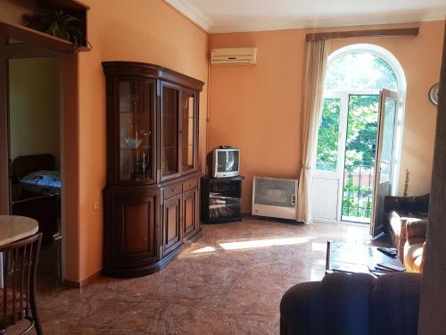 Apartamento Cozy One Bedroom On Tigran Mets Ave.