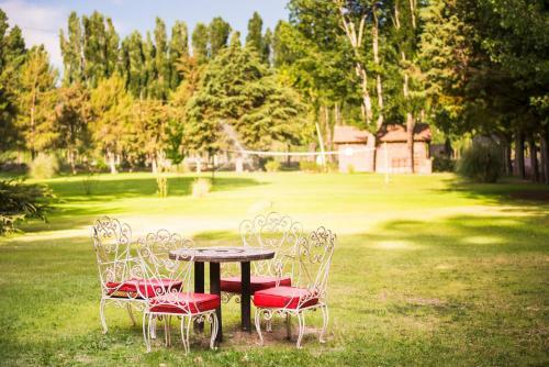 Lodge Caba�as Del Pastizal