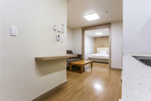 Aparthotel Jungmun Yegreen Residence Hotel